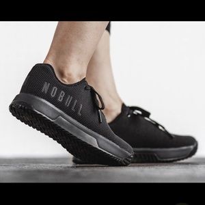 NOBULL Black Trainer+ W(9) M(7.5)